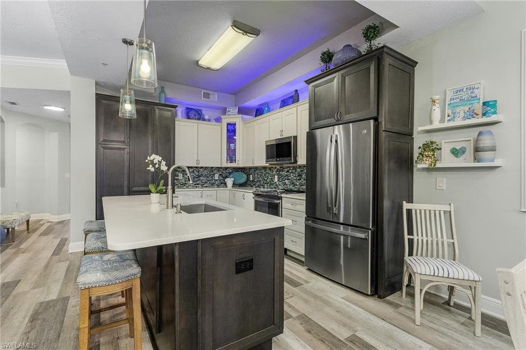 175 Shadroe Cove CIR 1101-11