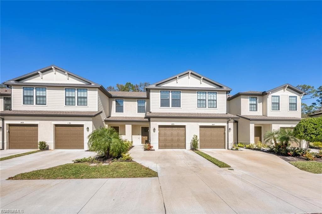 14195 Oviedo PL-2