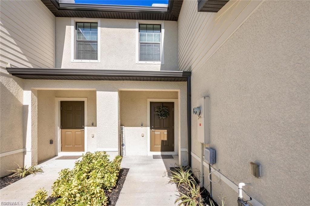 14195 Oviedo PL-3
