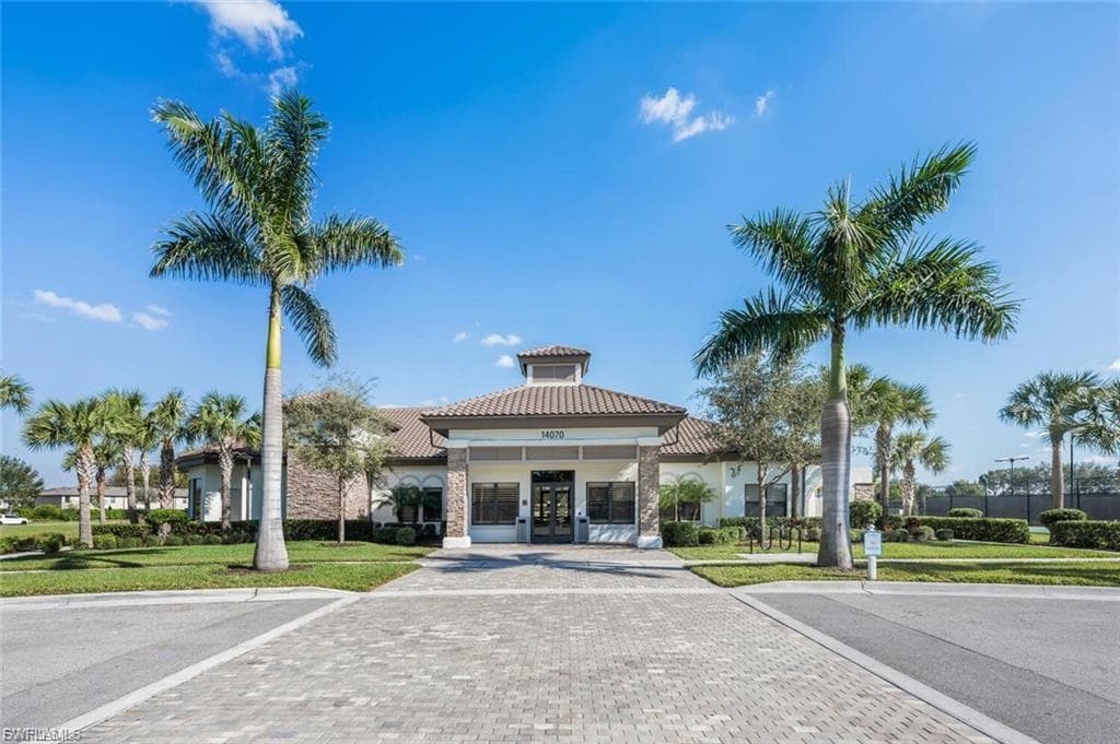 14195 Oviedo PL-31