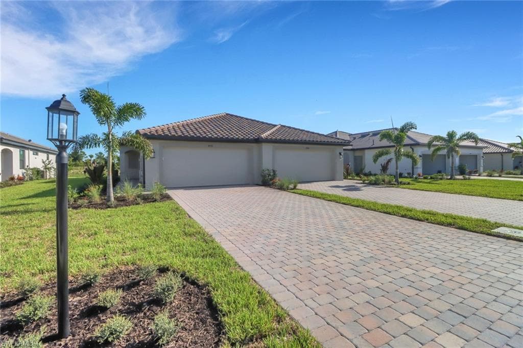 19712 Hinkley DR-2