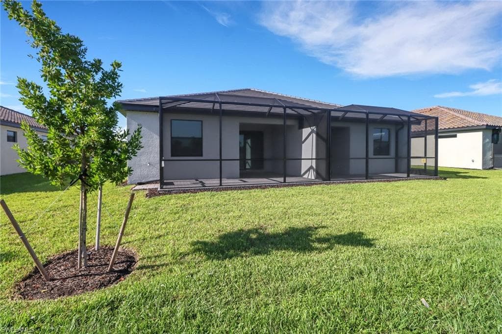 19712 Hinkley DR-28