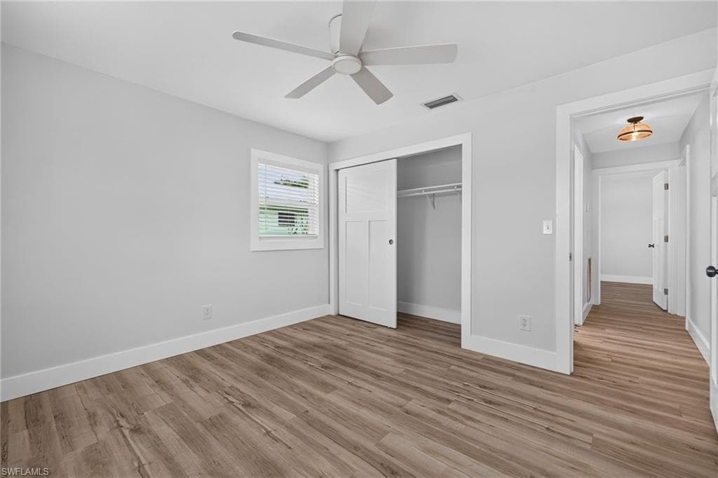 4957 Sorrento CT-22