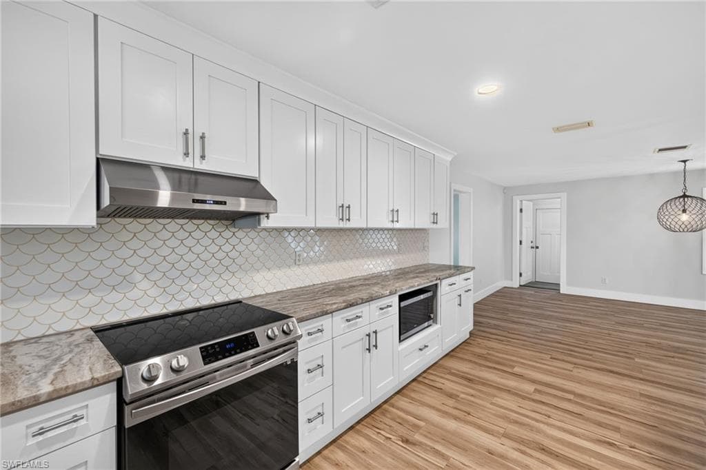 4957 Sorrento CT-12