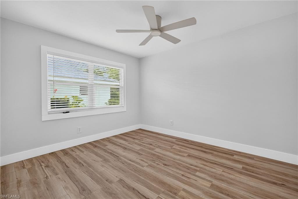 4957 Sorrento CT-25