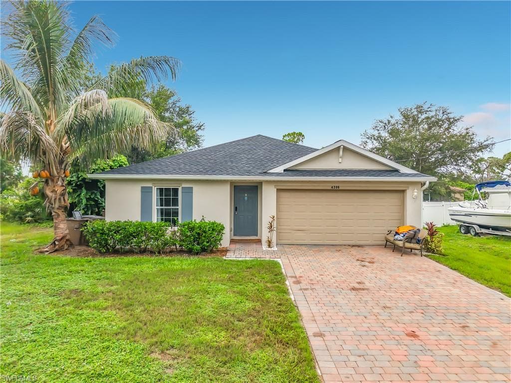 4306 NE 24th PL-2