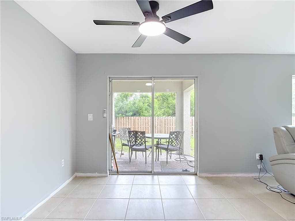 4306 NE 24th PL-7