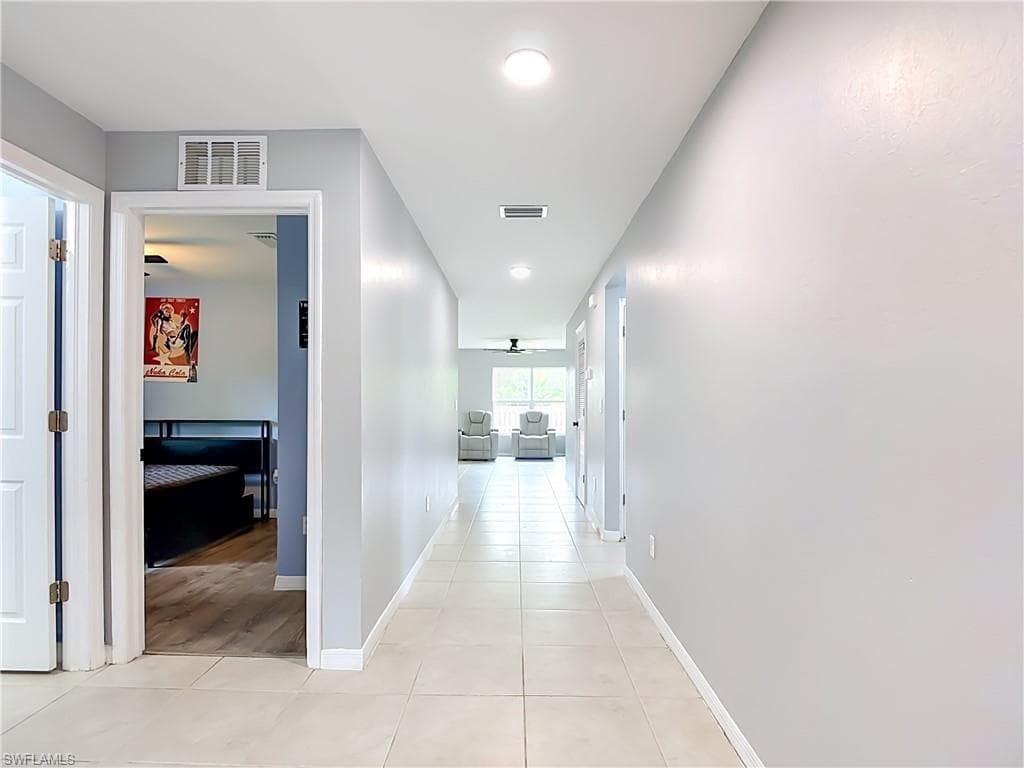 4306 NE 24th PL-3