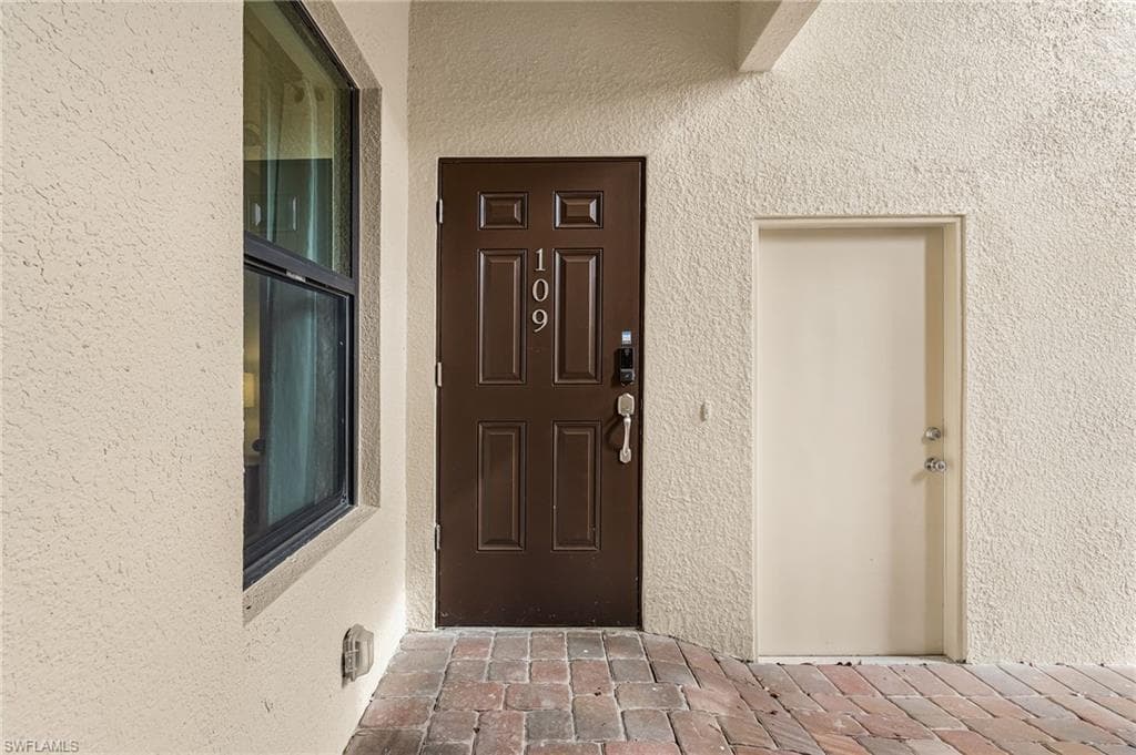 1803 Samantha Gayle WAY 109-2