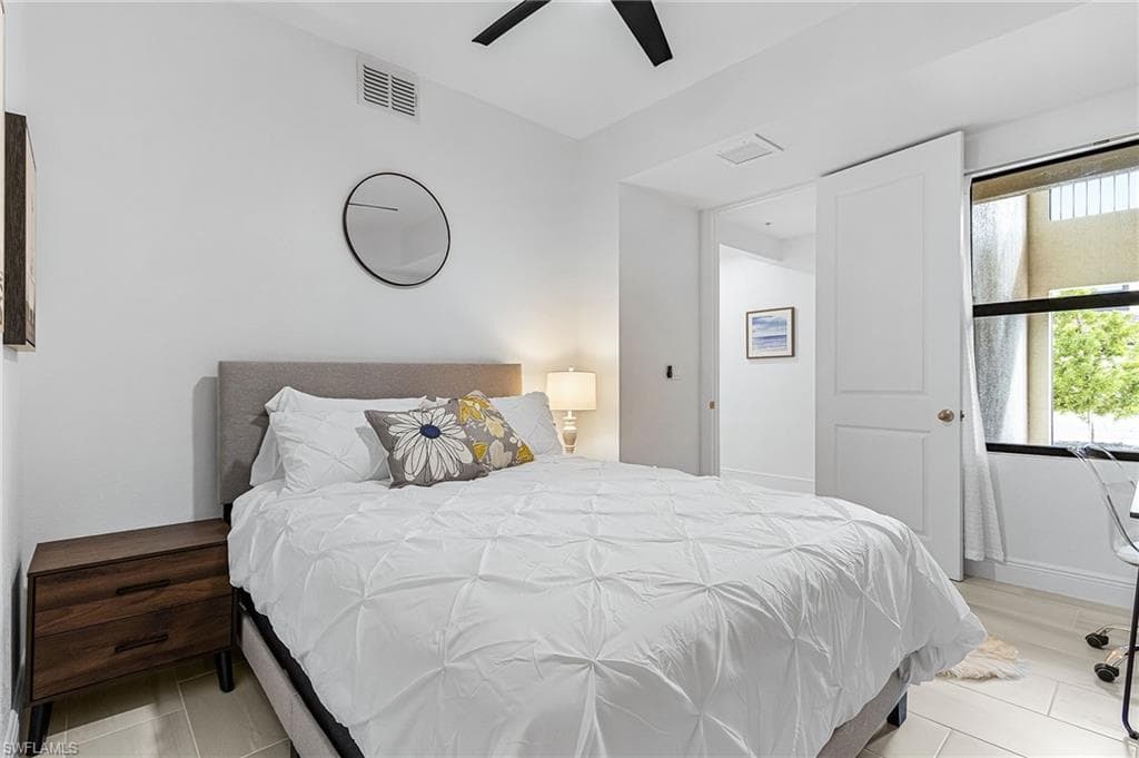 1803 Samantha Gayle WAY 109-6