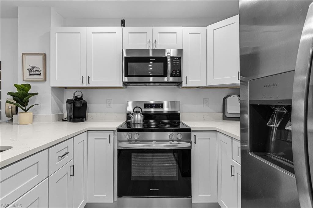 1803 Samantha Gayle WAY 109-9