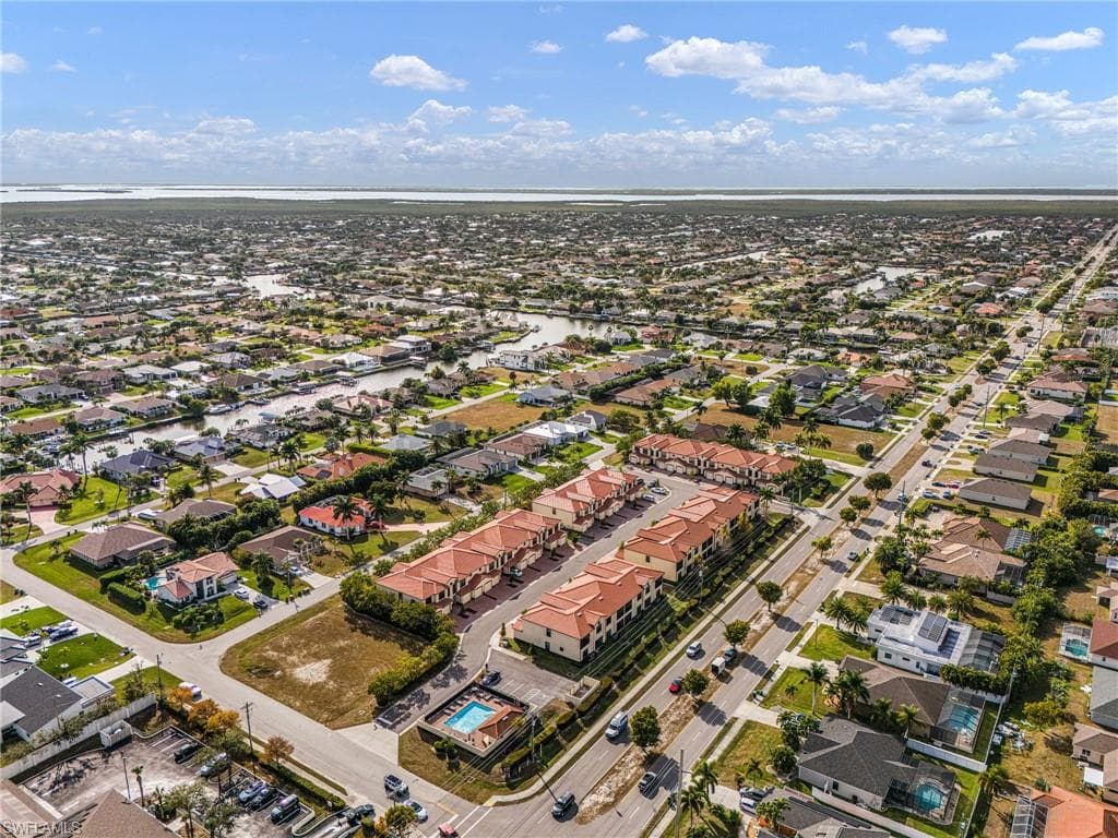 1803 Samantha Gayle WAY 109-30