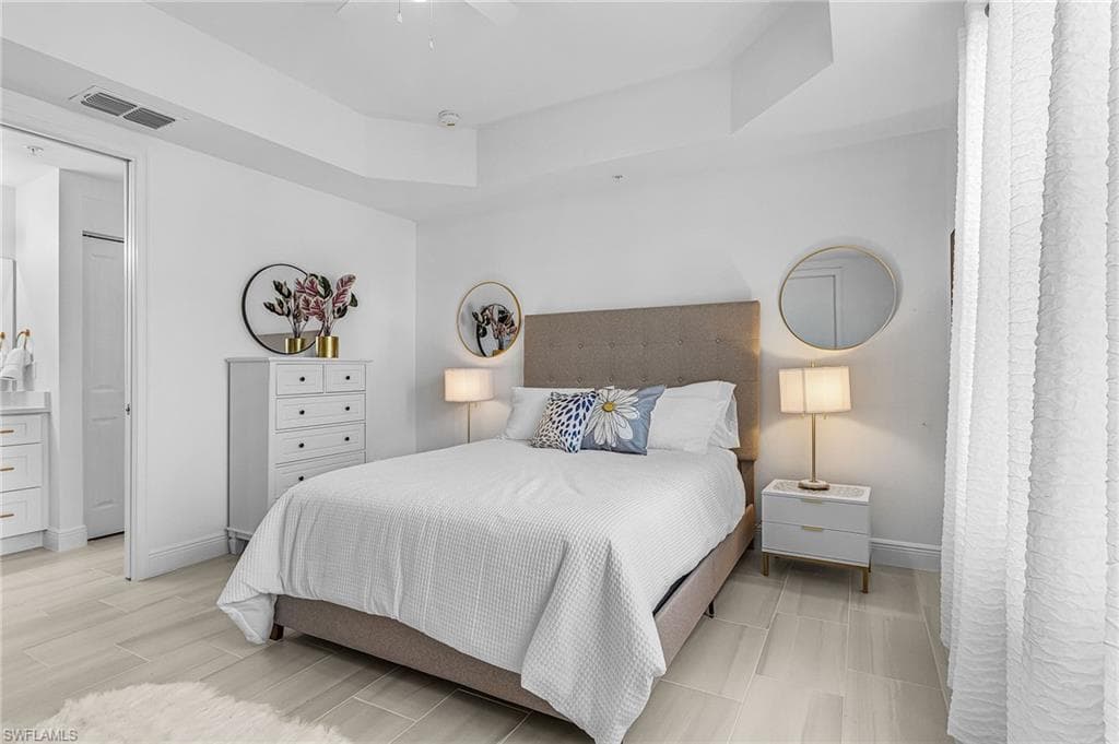 1803 Samantha Gayle WAY 109-20