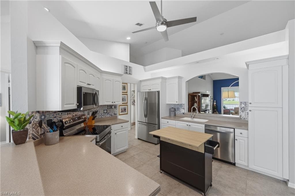 5941 Sand Wedge LN 1206-13