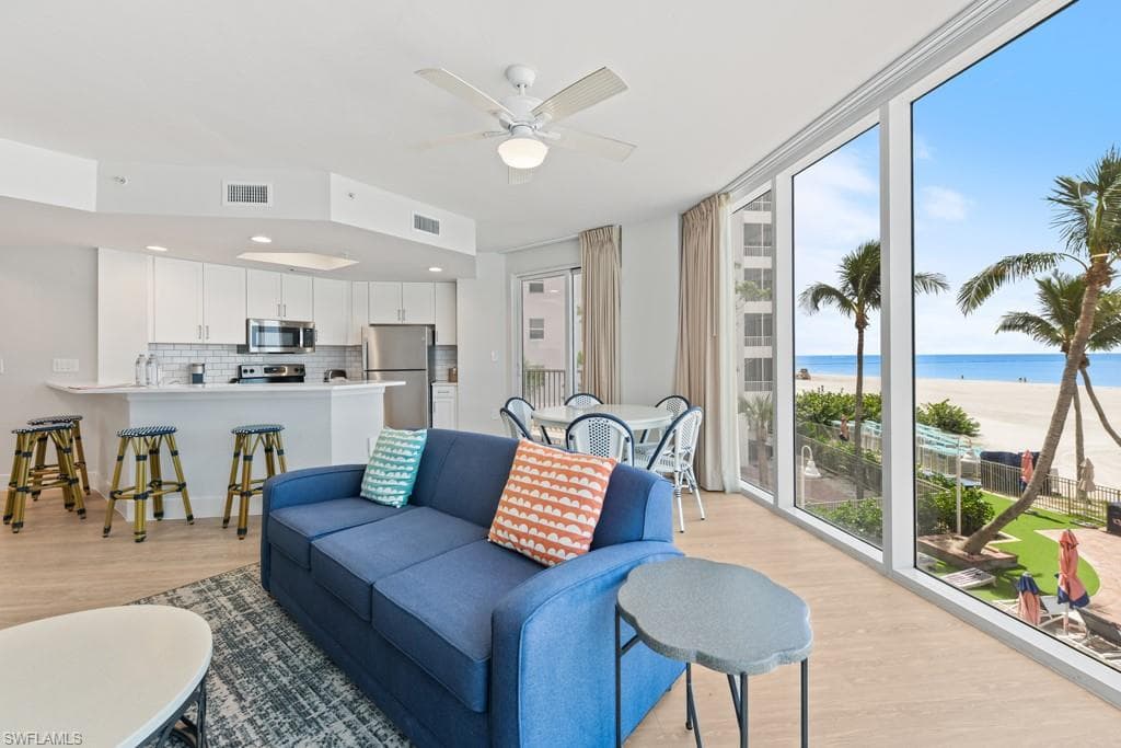 200 Estero BLVD 101-12