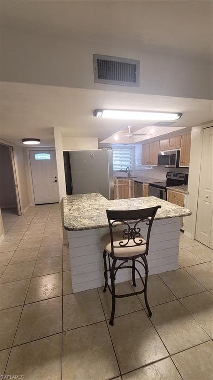 1202 Cape Coral PKWY W 107-28