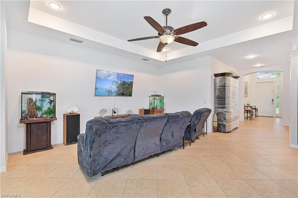 8641 Banyan Bay BLVD-19
