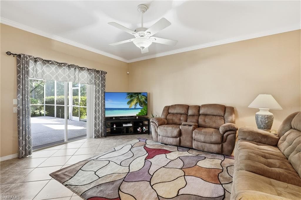 8805 Fawn Ridge DR-6