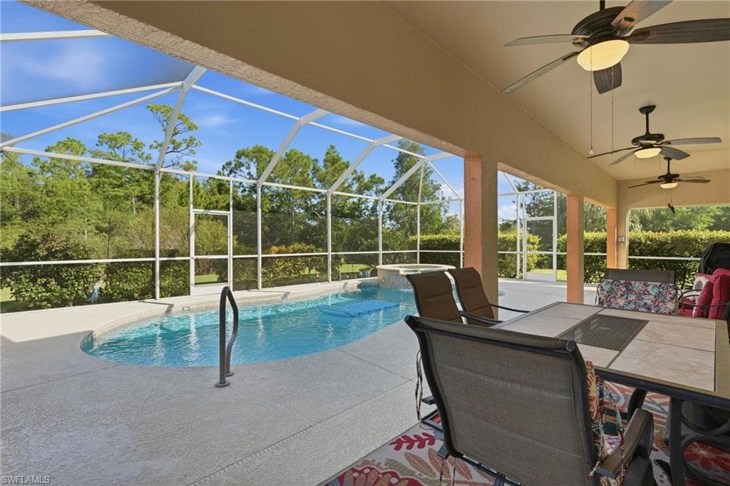 8805 Fawn Ridge DR-35