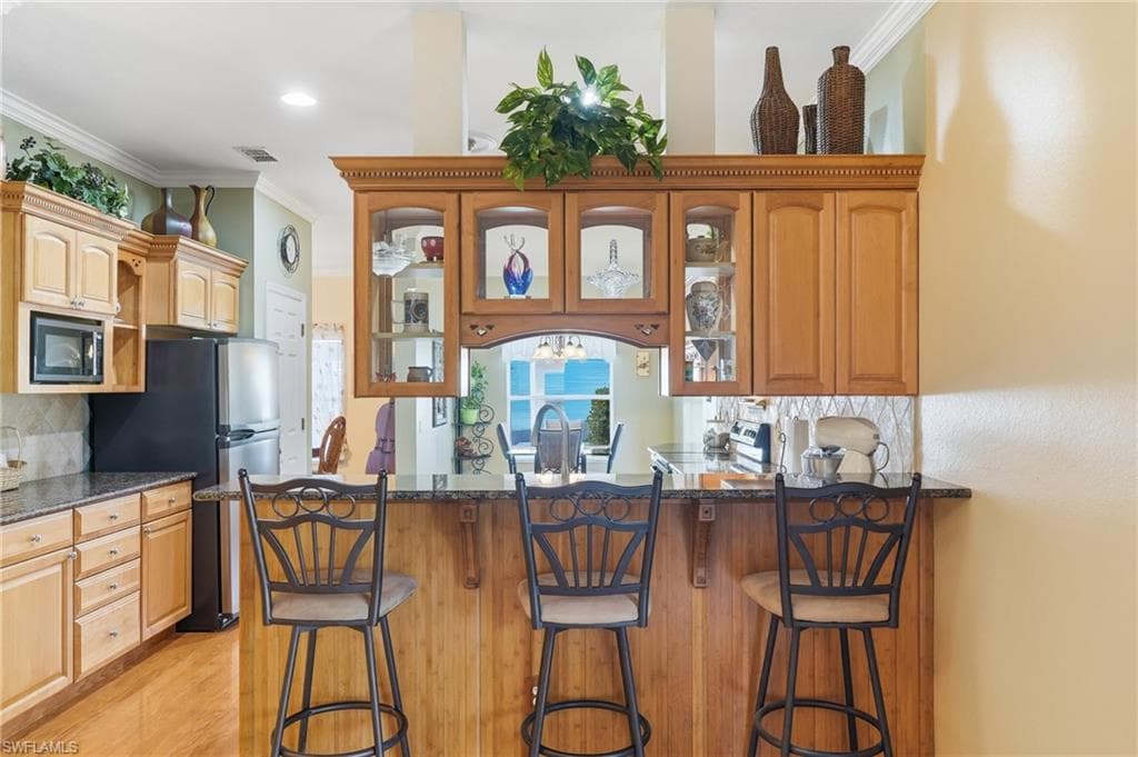 8805 Fawn Ridge DR-8
