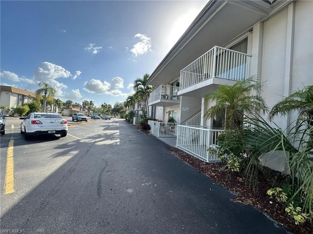1830 Maravilla AVE 303-7