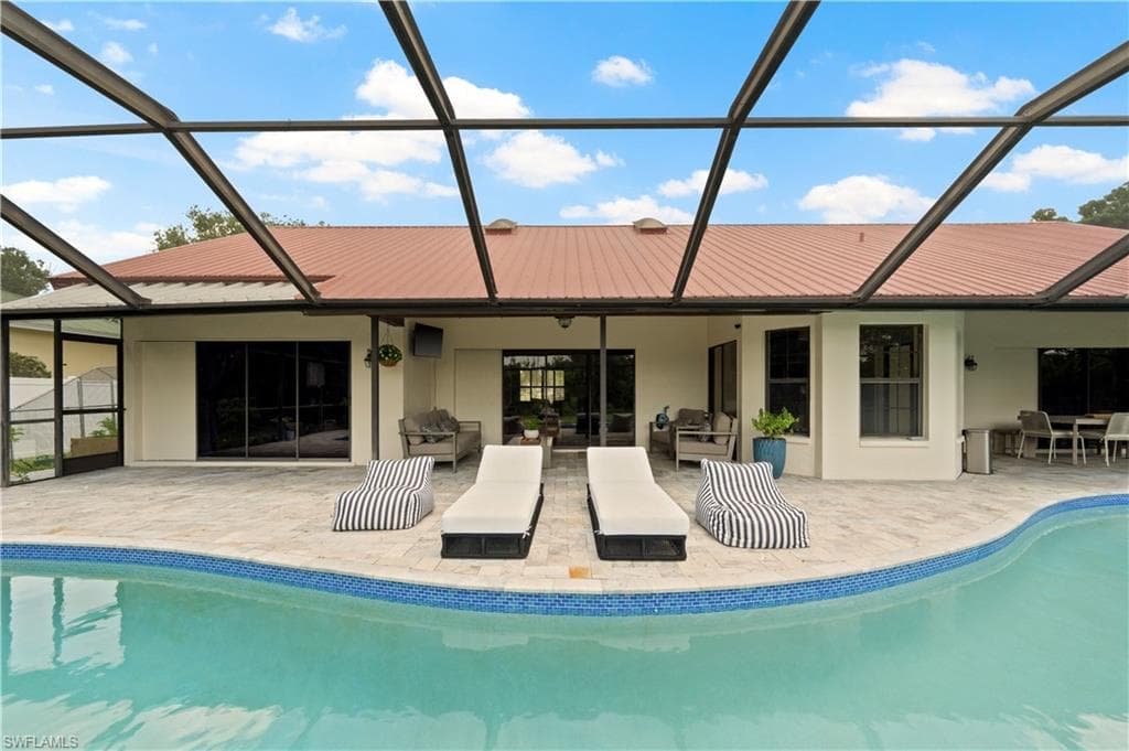 6560 Kestrel CIR-23