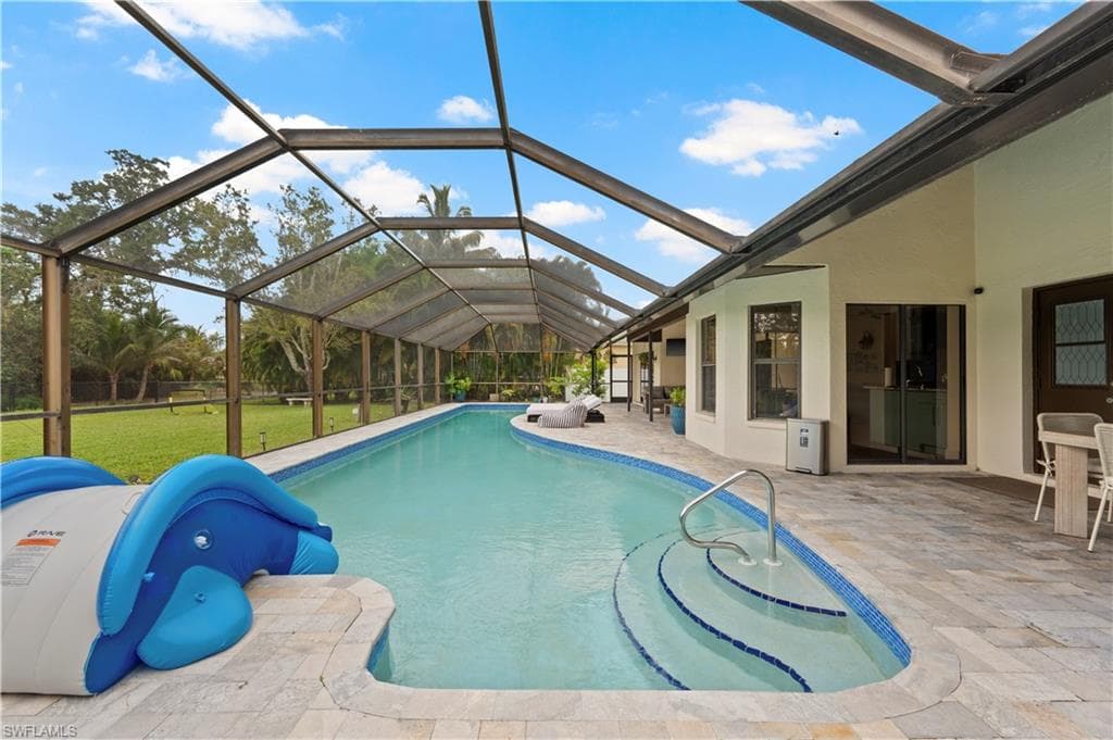6560 Kestrel CIR-27