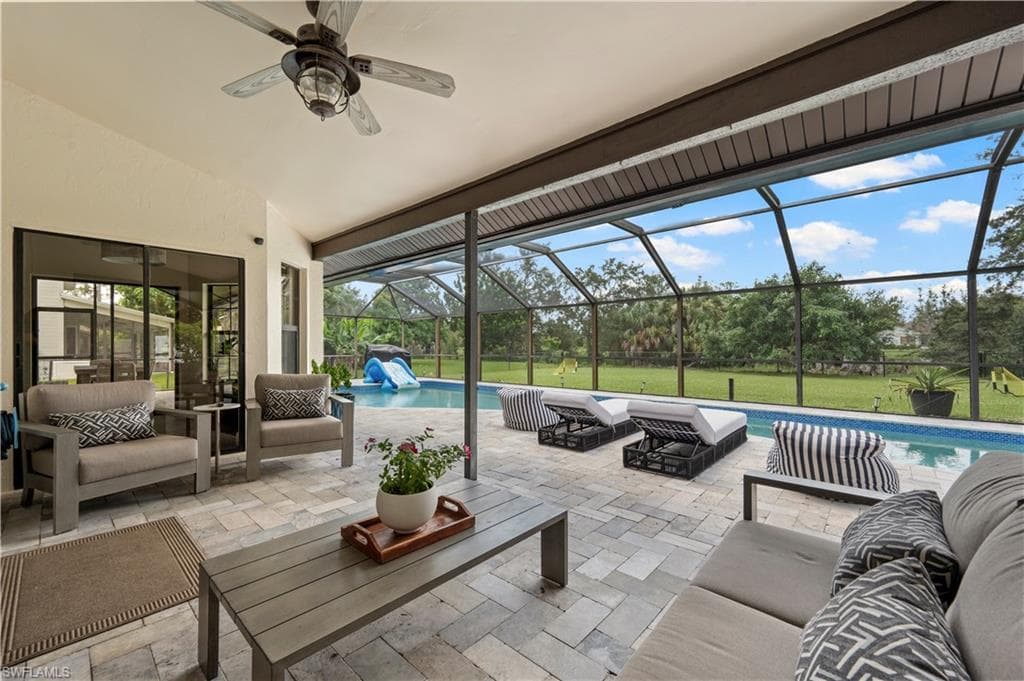 6560 Kestrel CIR-19