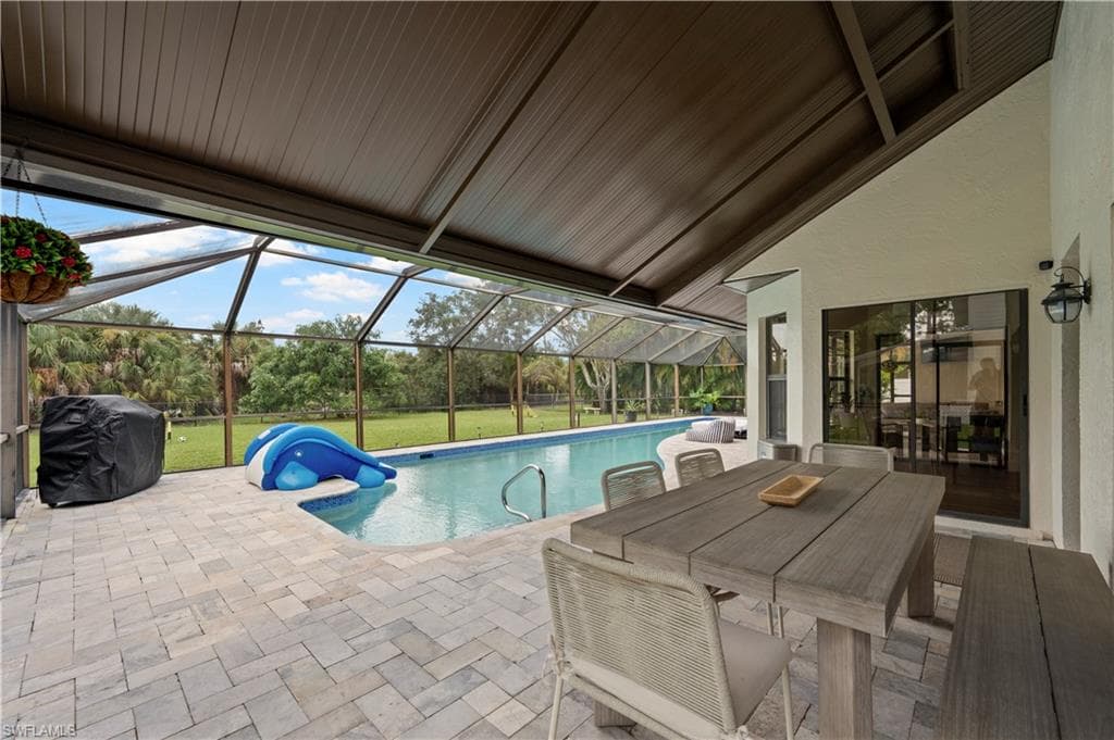 6560 Kestrel CIR-29
