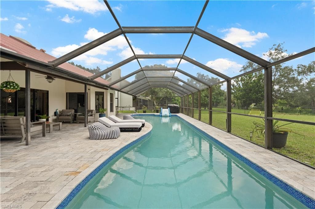 6560 Kestrel CIR-25