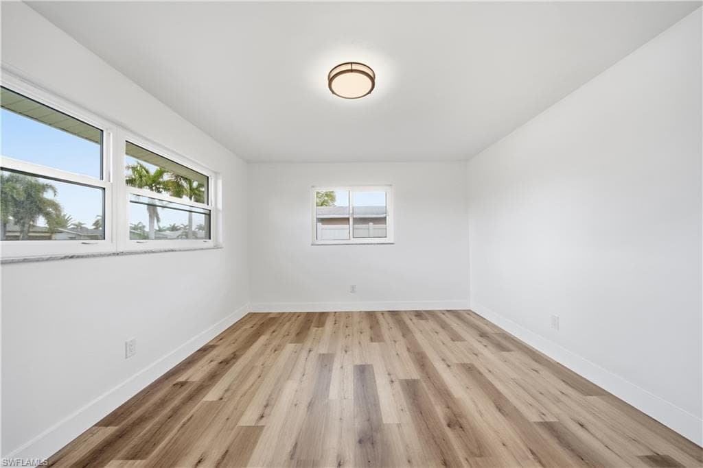 3106 SE 18th PL-32