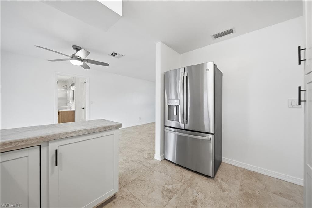 3106 SE 18th PL-28