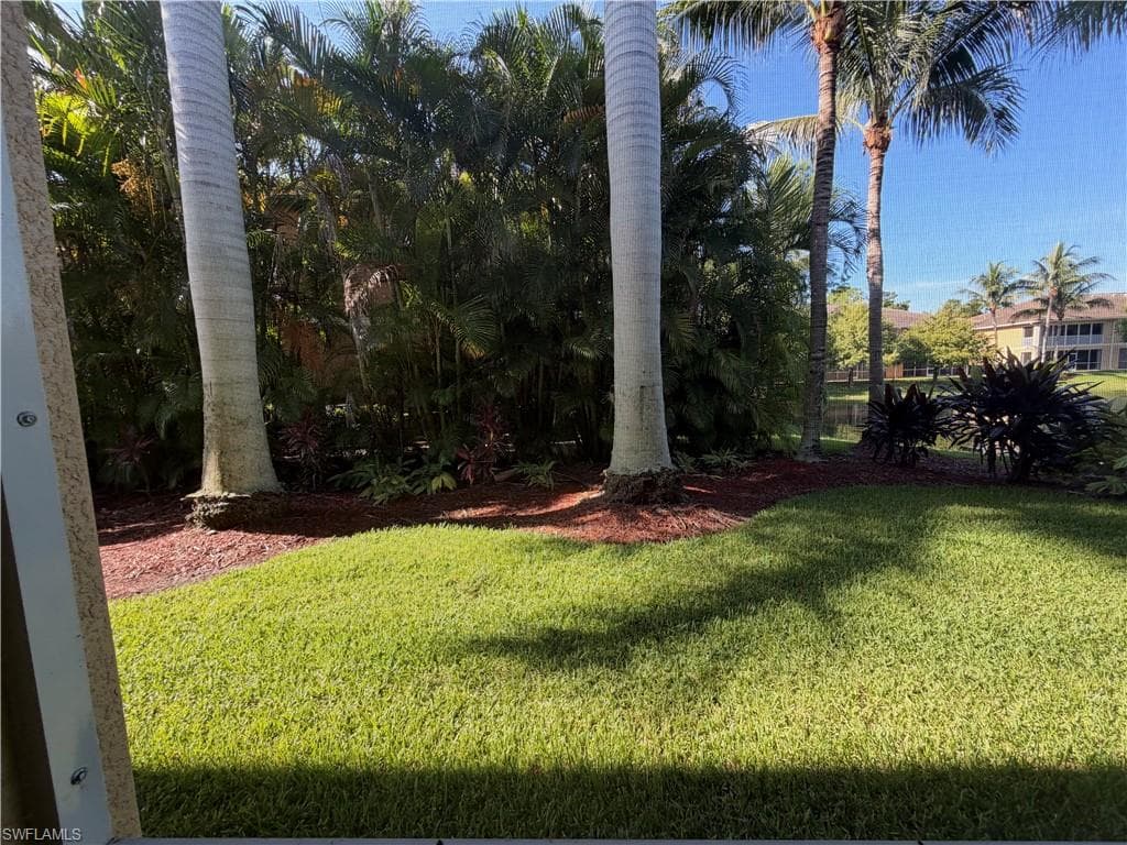 1096 Winding Pines CIR 102-21