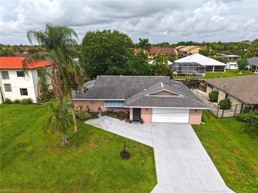 7228 Reymoor DR-2