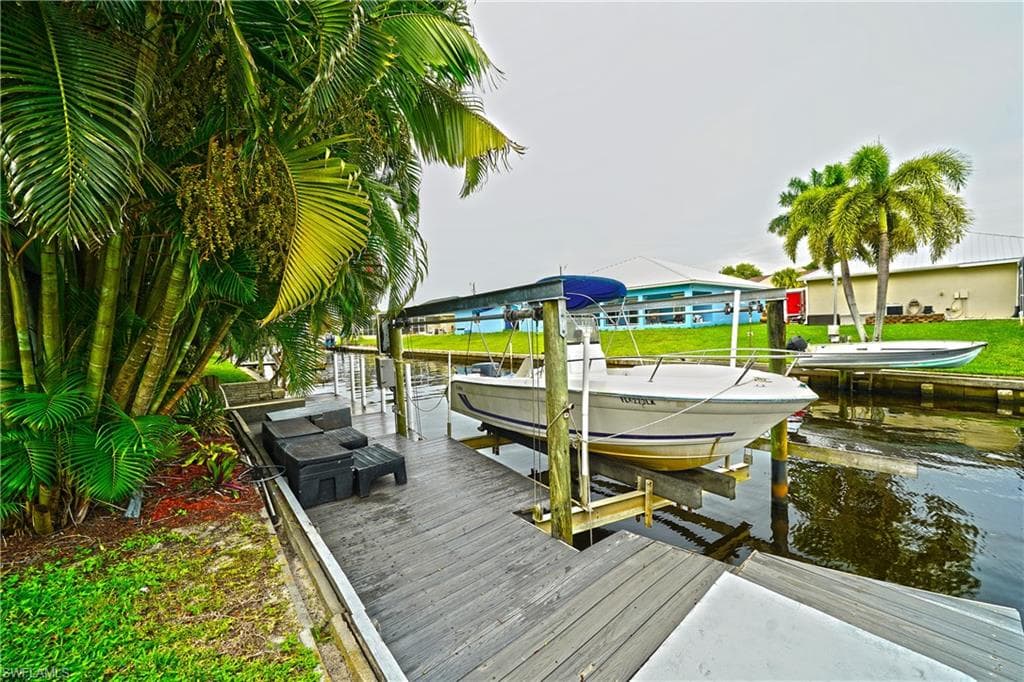 7228 Reymoor DR-5