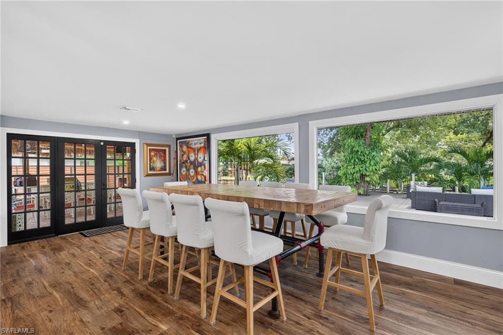 625 Sunnyside CT-17