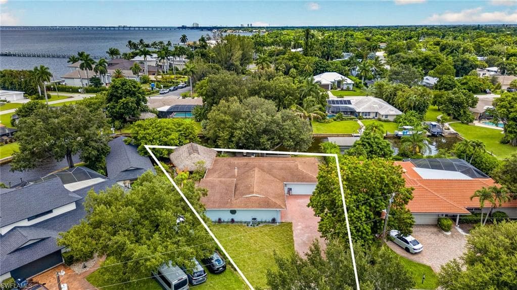 625 Sunnyside CT-43