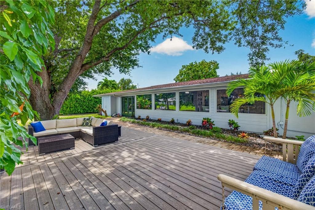 625 Sunnyside CT-40