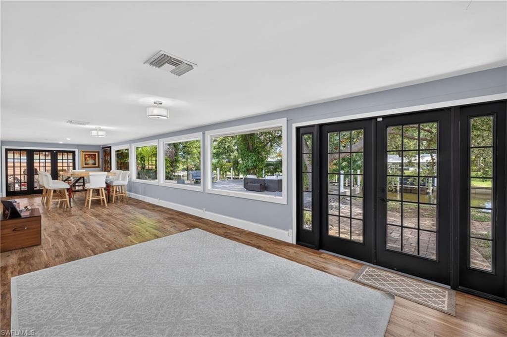 625 Sunnyside CT-21