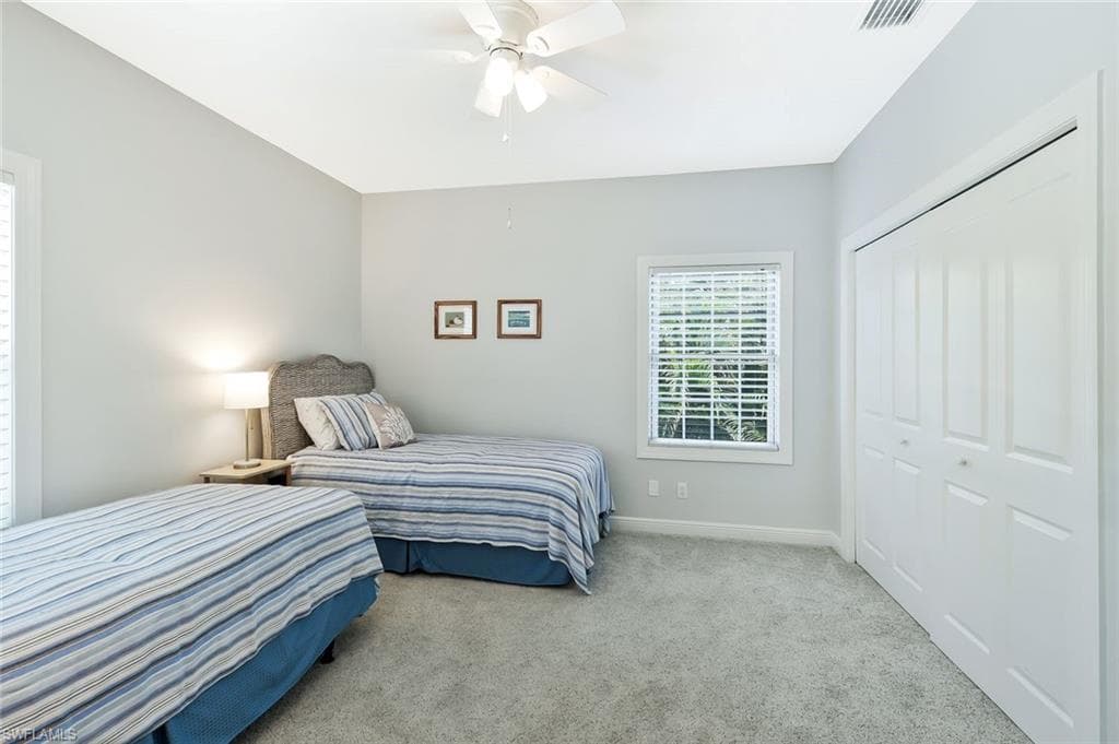 2130 Sunset CIR-27