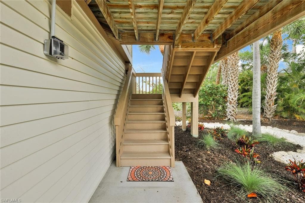 2130 Sunset CIR-5