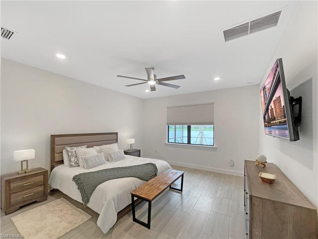 2057 Yellowfin CIR-16