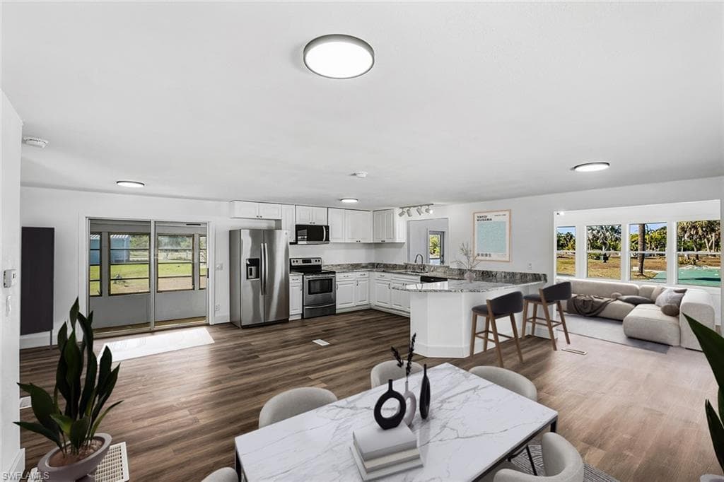 13651 Grackle DR-3