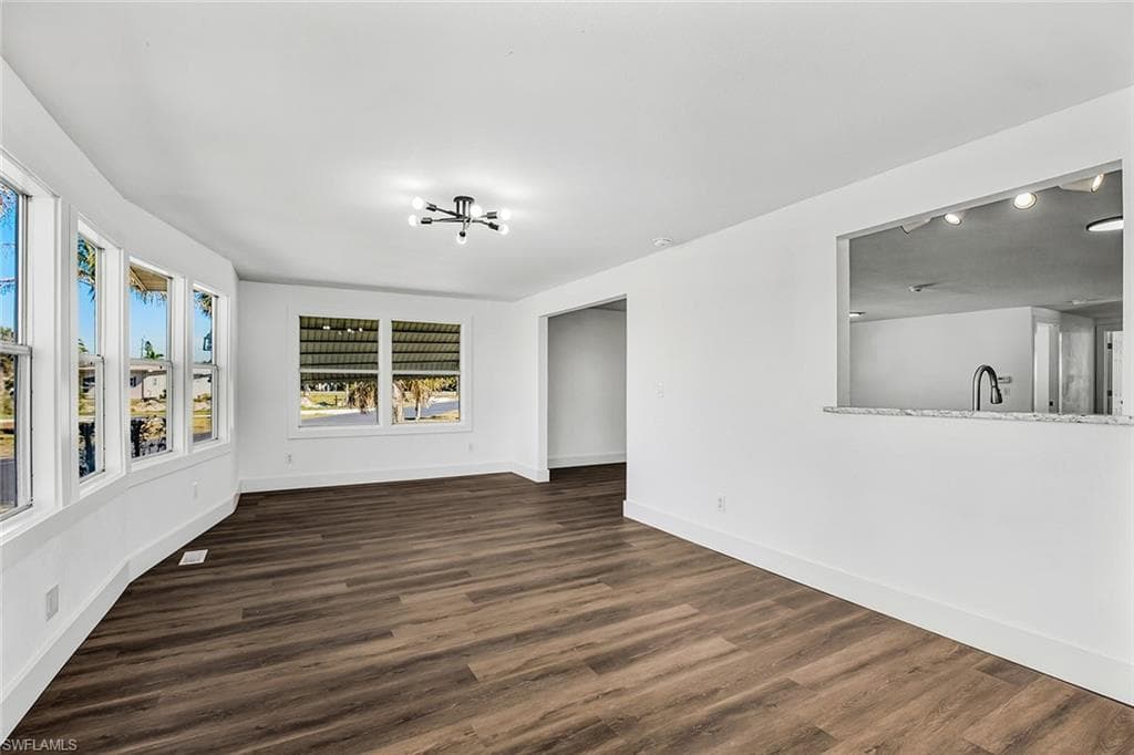 13651 Grackle DR-8