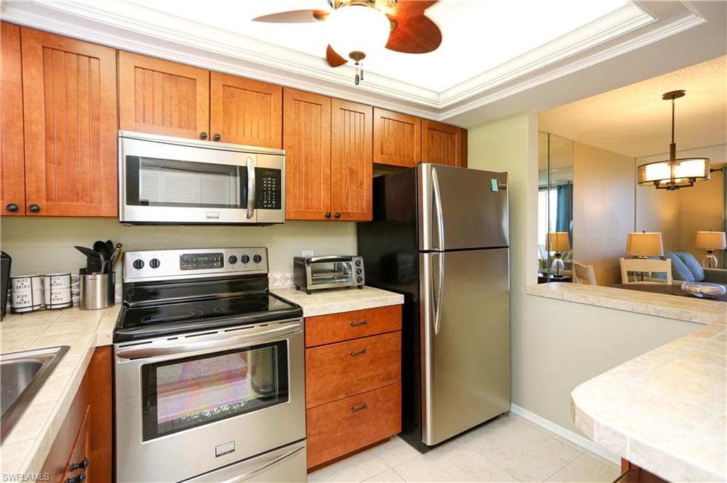 300 Forest Lakes BLVD 202-2