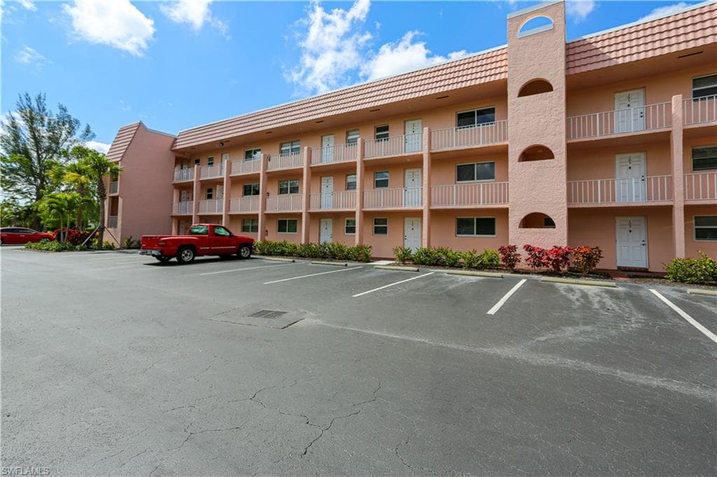 300 Forest Lakes BLVD 202-26