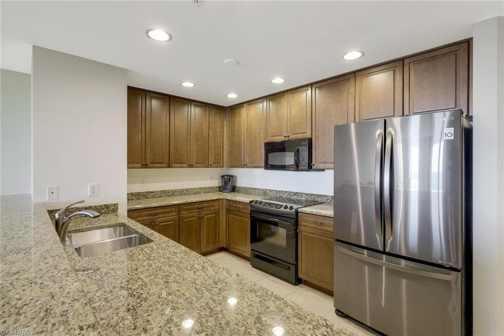 5781 Cape Harbour DR 708-6