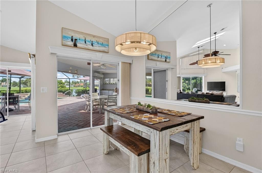 11931 King James CT-12