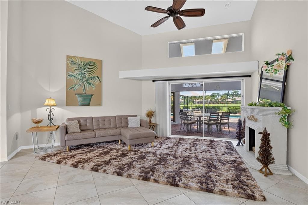 11931 King James CT-3