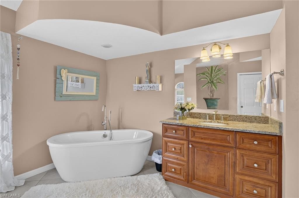 11931 King James CT-24